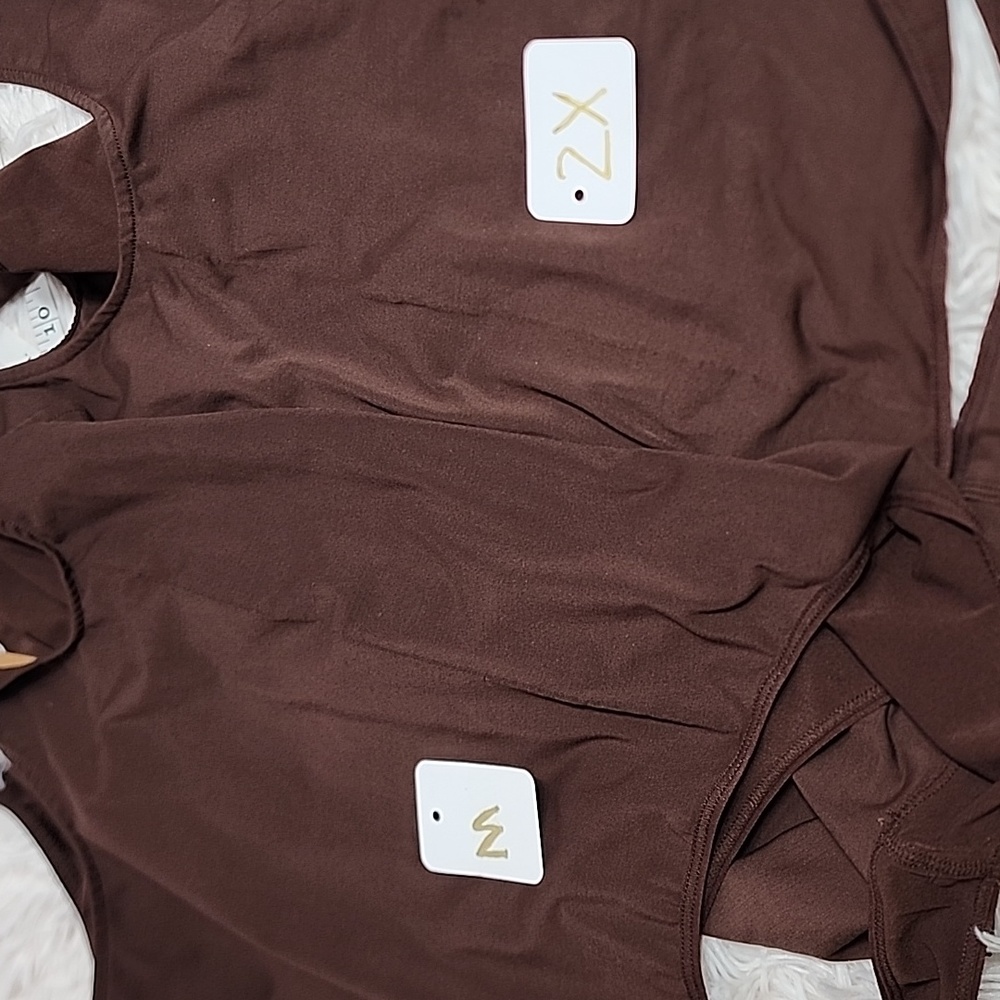 SKIMS SOFT SMOOTHING THONG/BODYSUIT/ COCOA/NWT - Picture 15 of 16